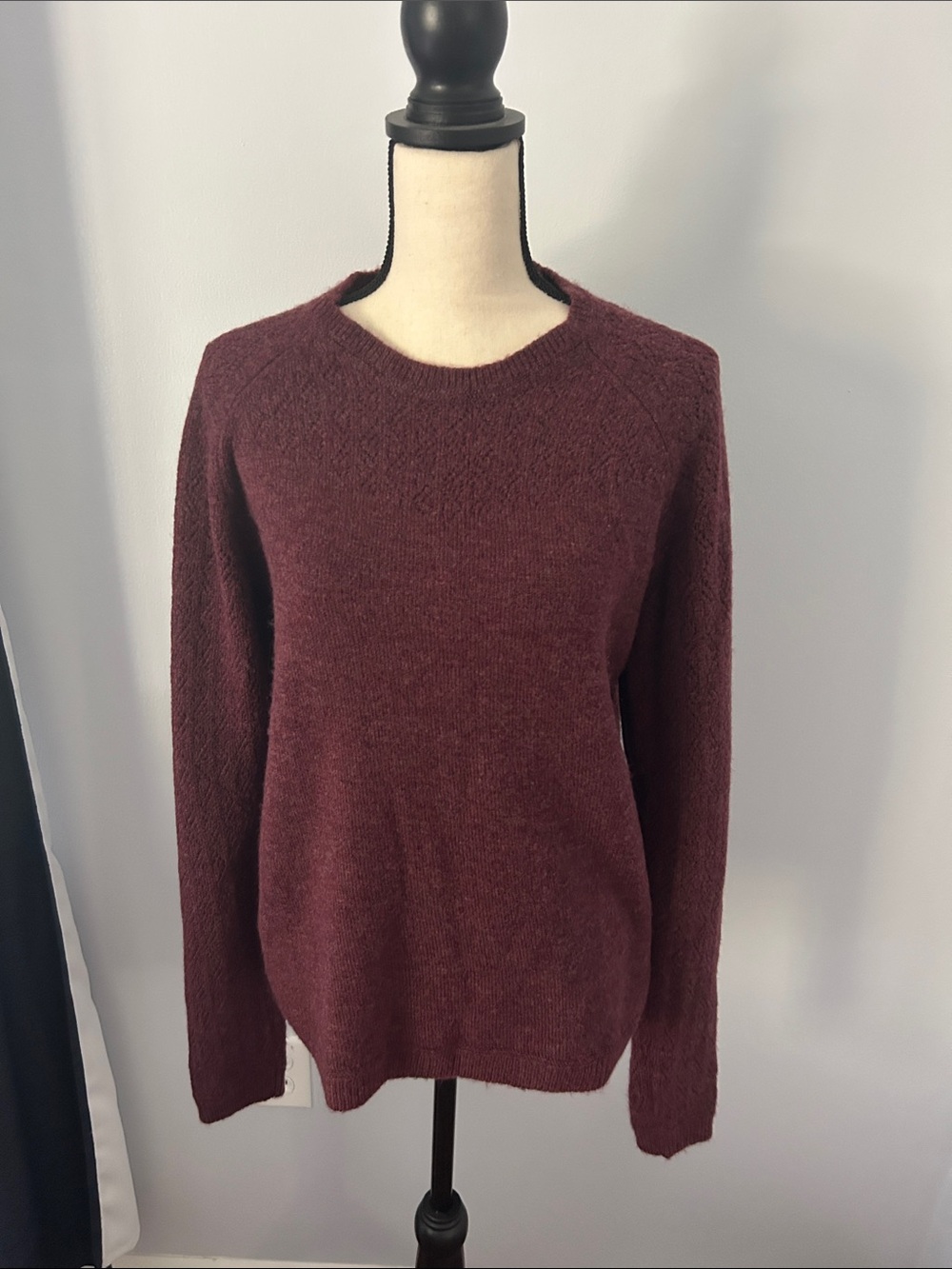Kuhl burgundy sweater size large